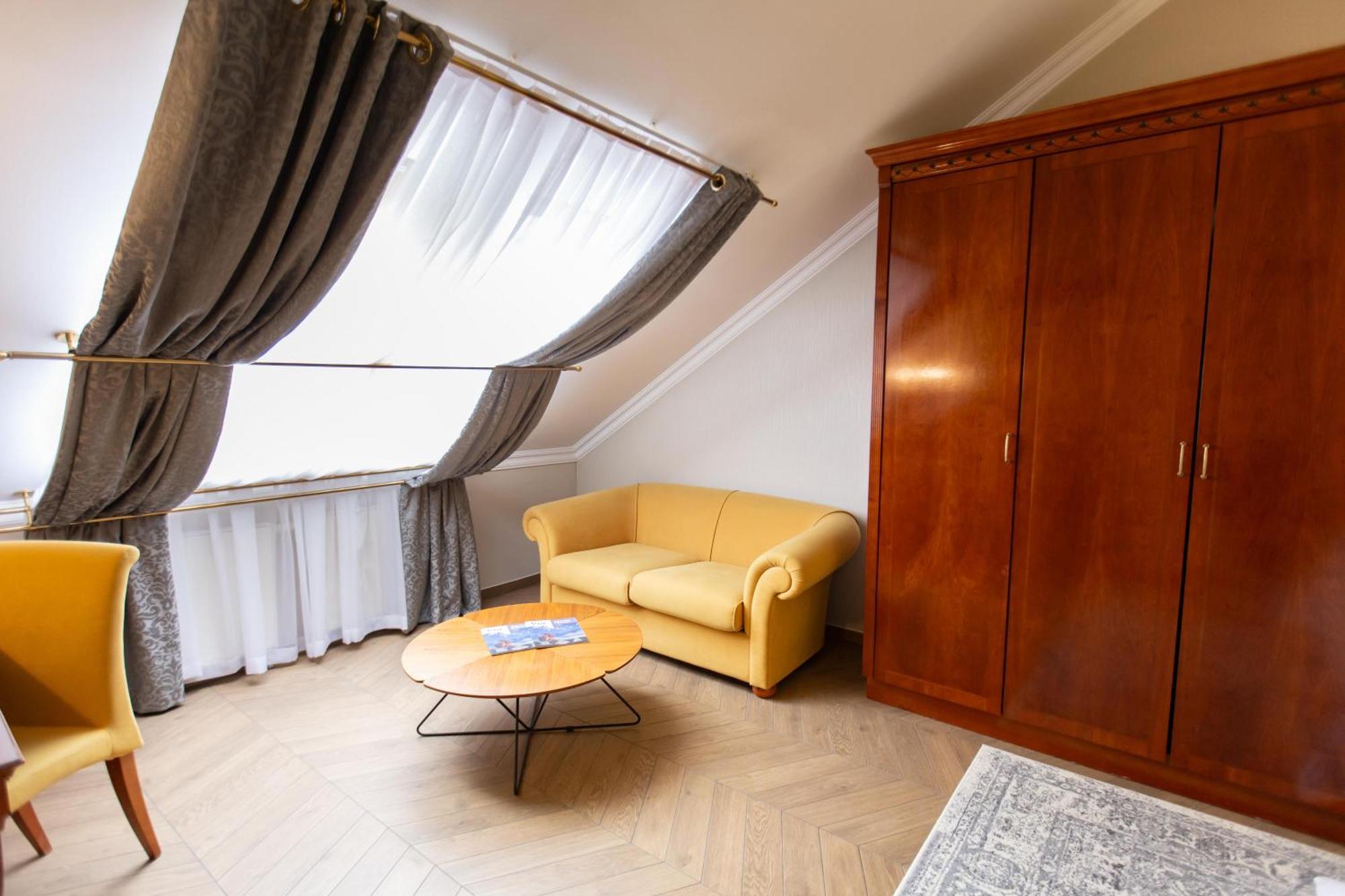 Hotel Waldinger Osijek Exteriér fotografie
